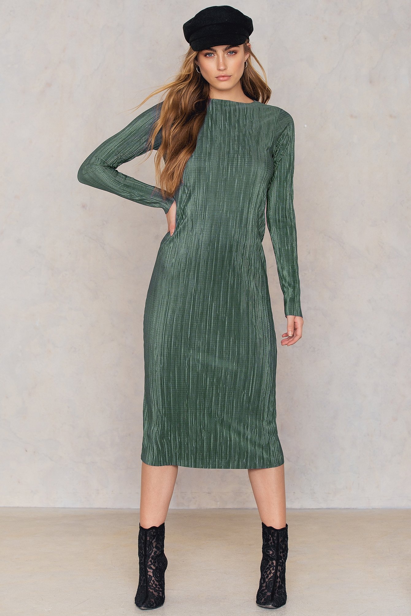 na kd pleated dress