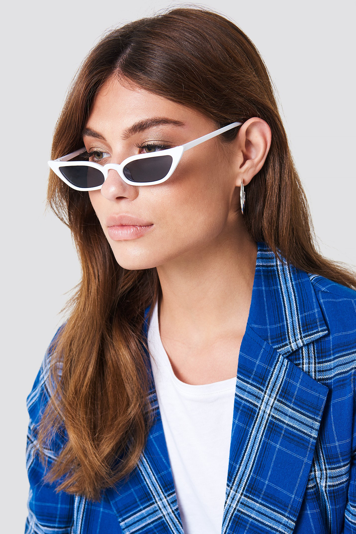 Pointy Edge Retro Sunglasses White | NA-KD