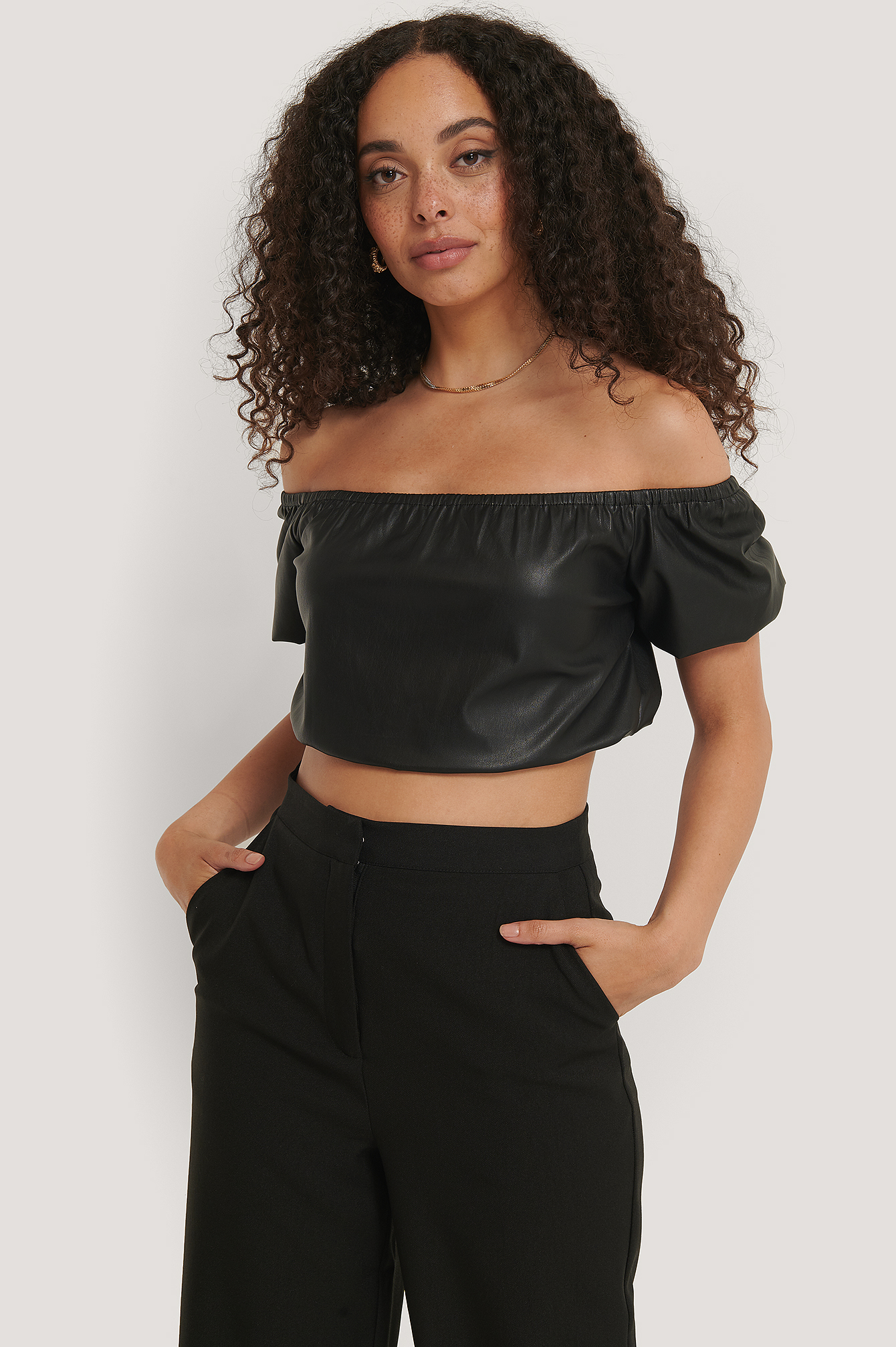 Pu Puff Sleeve Cropped Top Black Na 7005