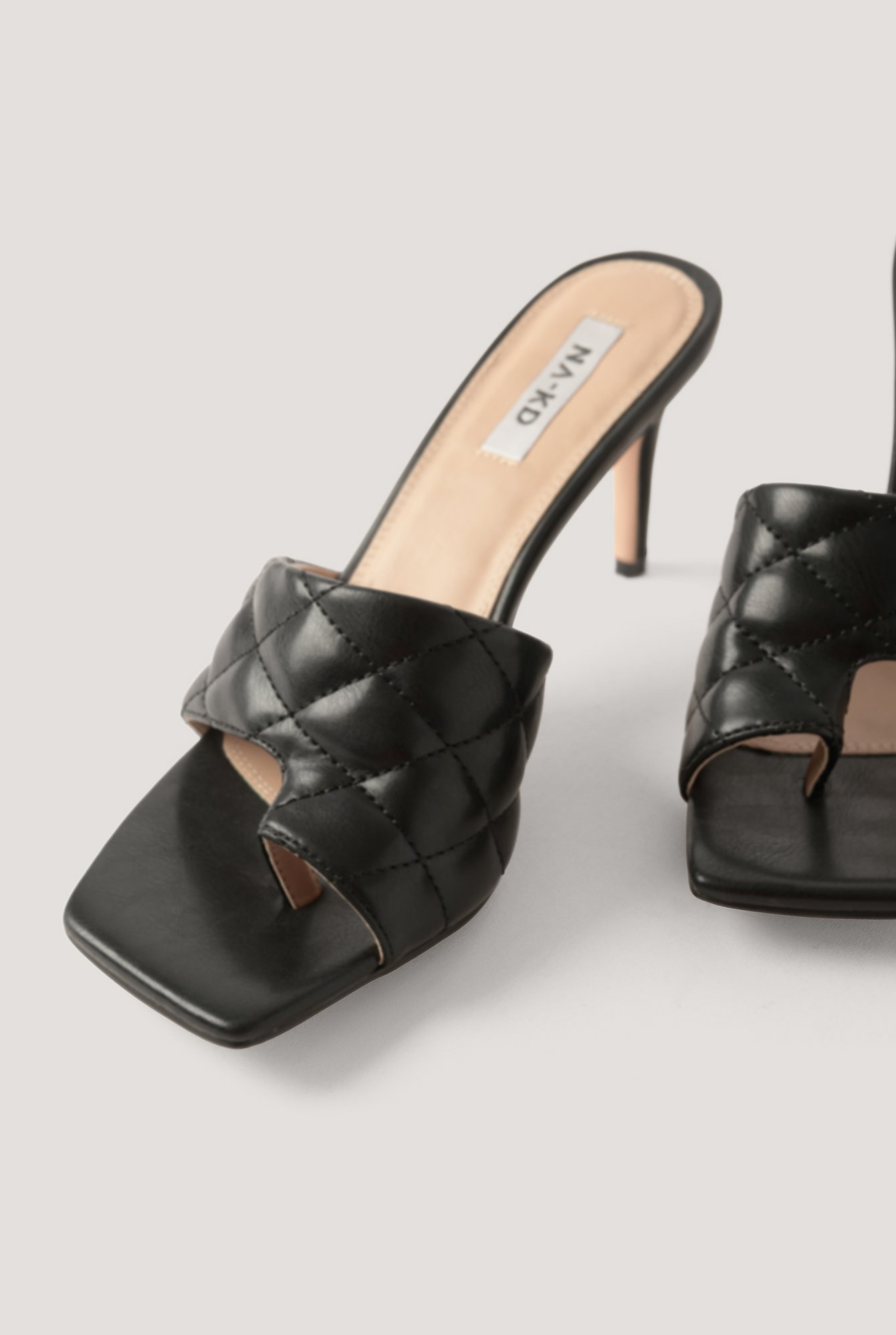 Quilted Toe Ring Mules Black | na-kd.com