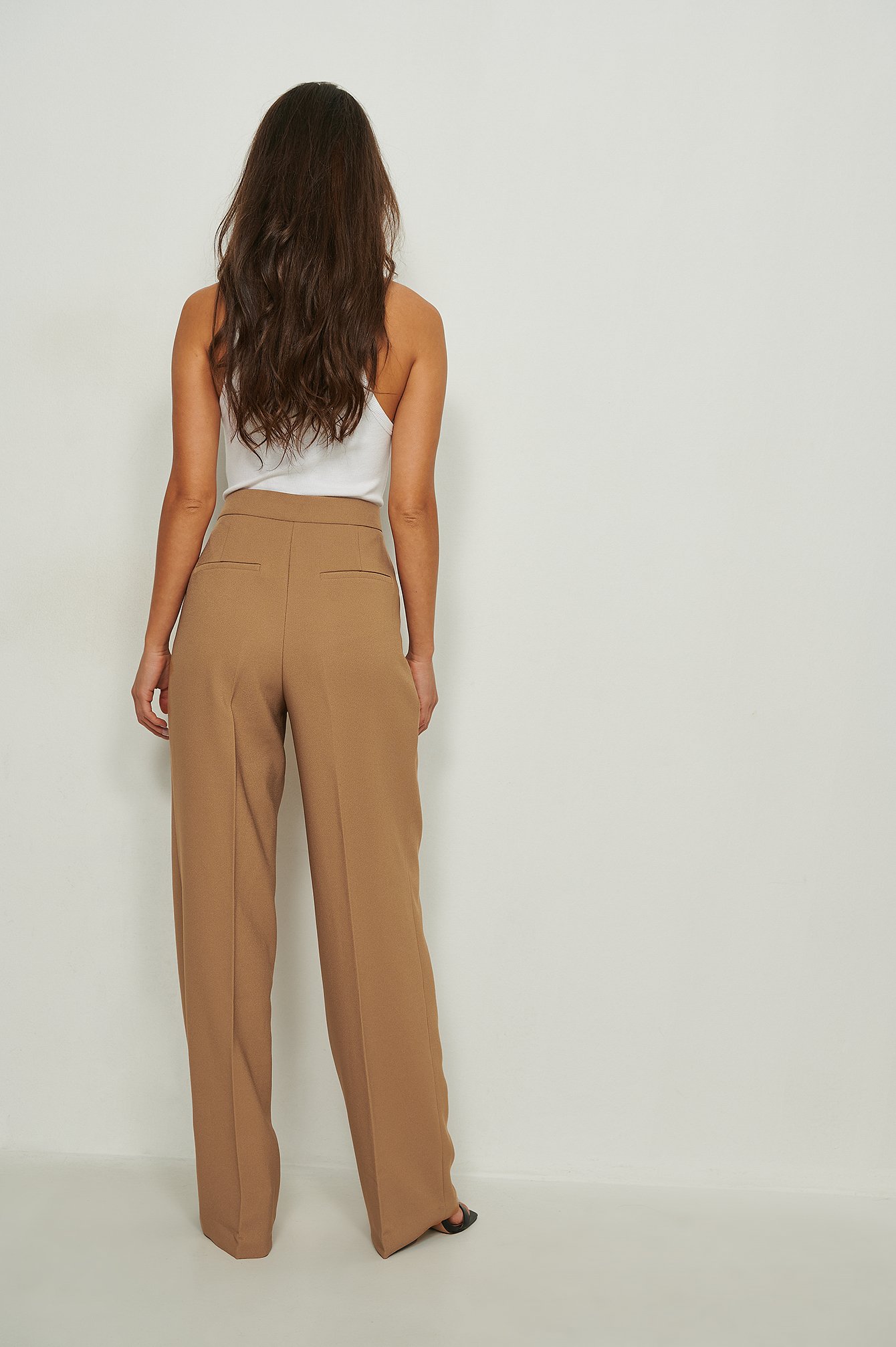 High Waist Deep Pleated Suit Pants Brown