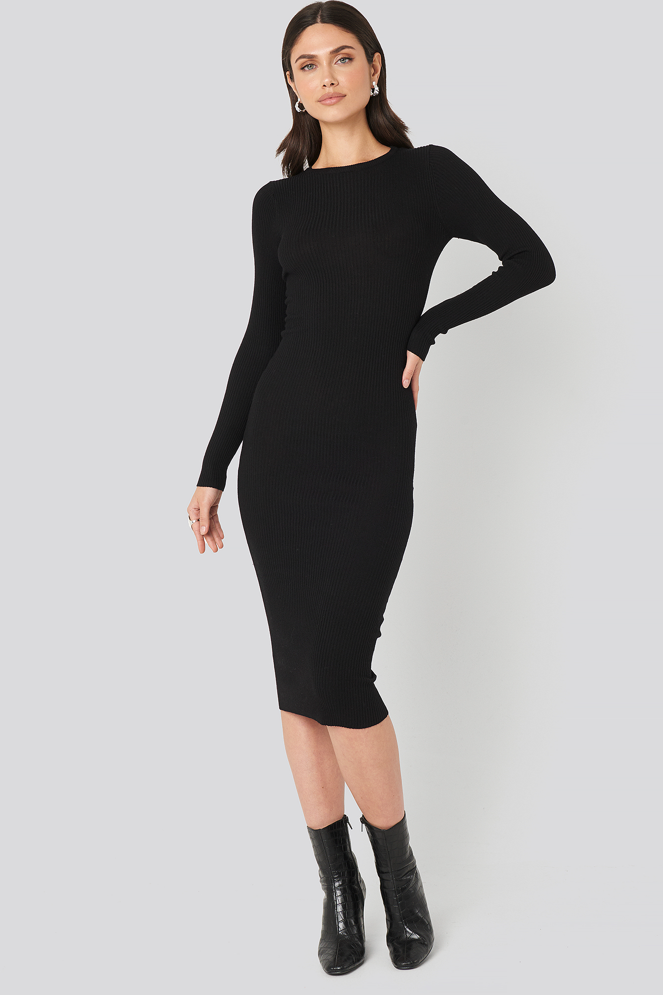 Ribbed Knitted Midi Dress Black Na Kd