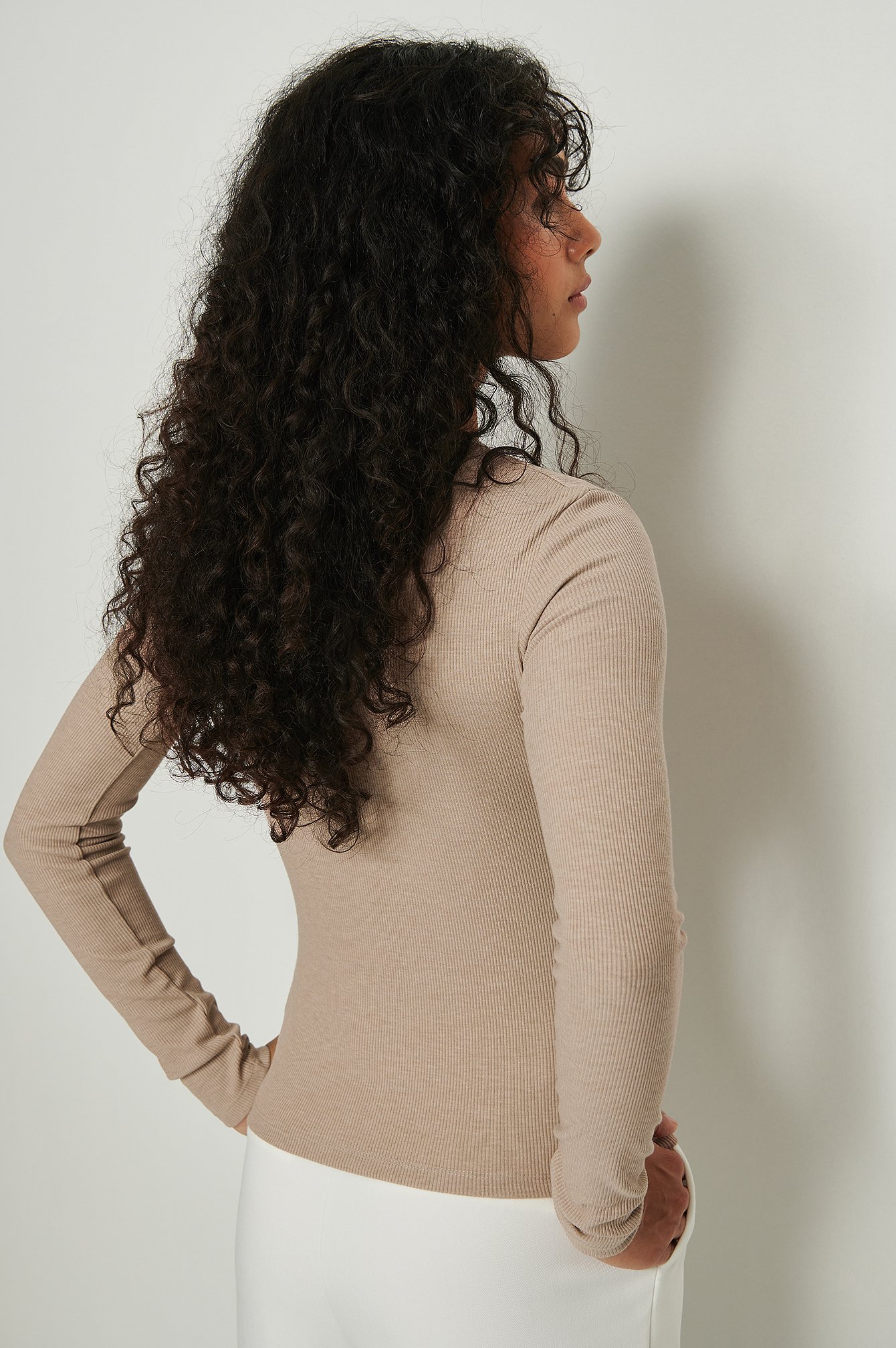 Ribbed Long Sleeved Round Neck Top Beige Na