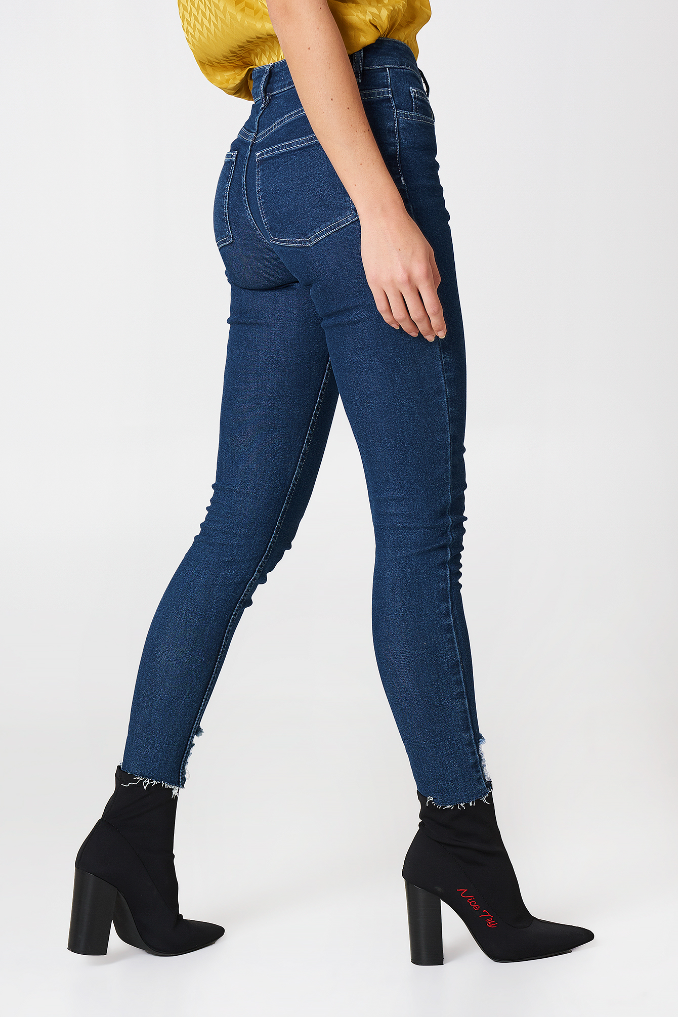 Ripped Bottom Highwaist Jeans Blue | na-kd.com