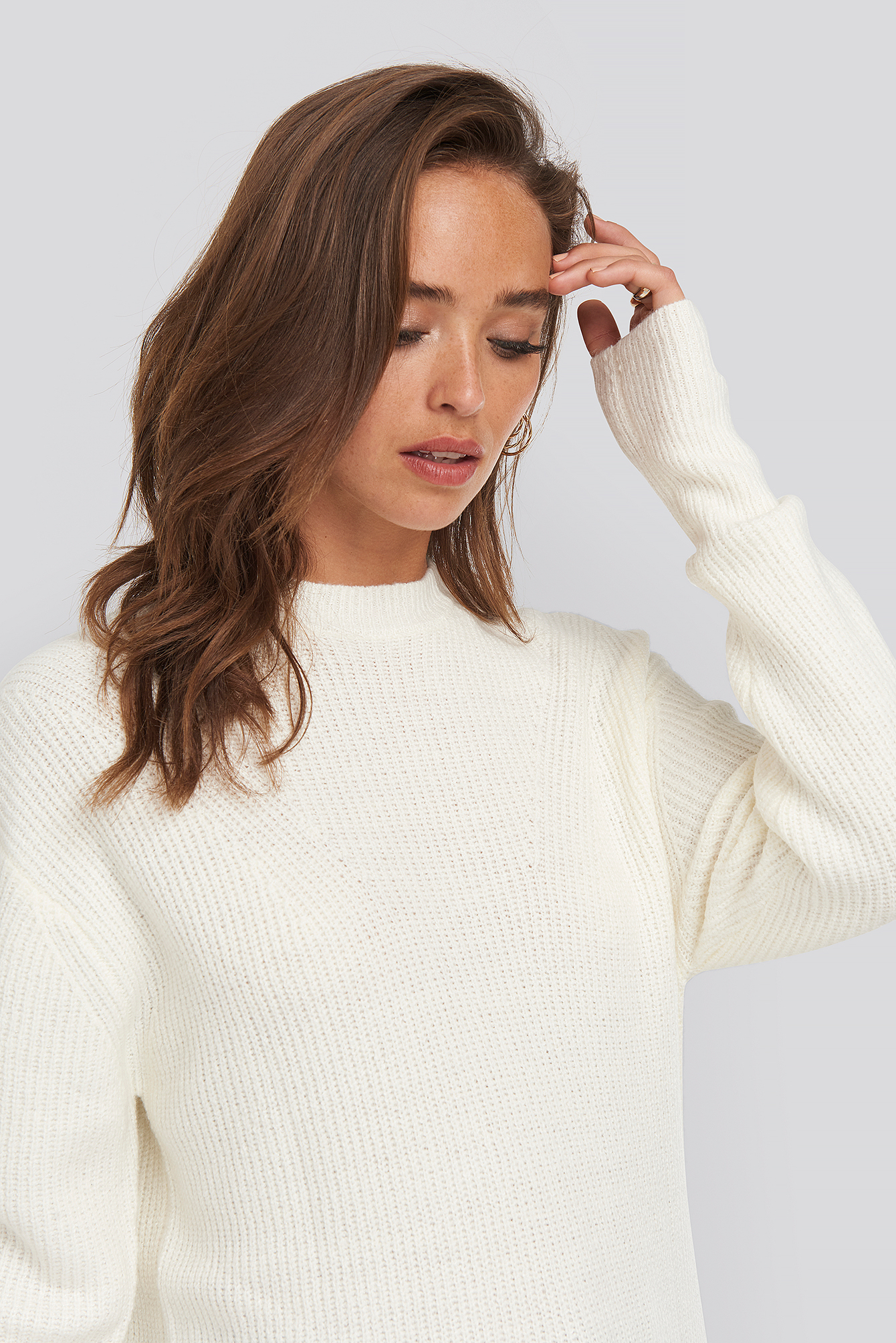 Round Neck Knitted Long Sweater Hvid