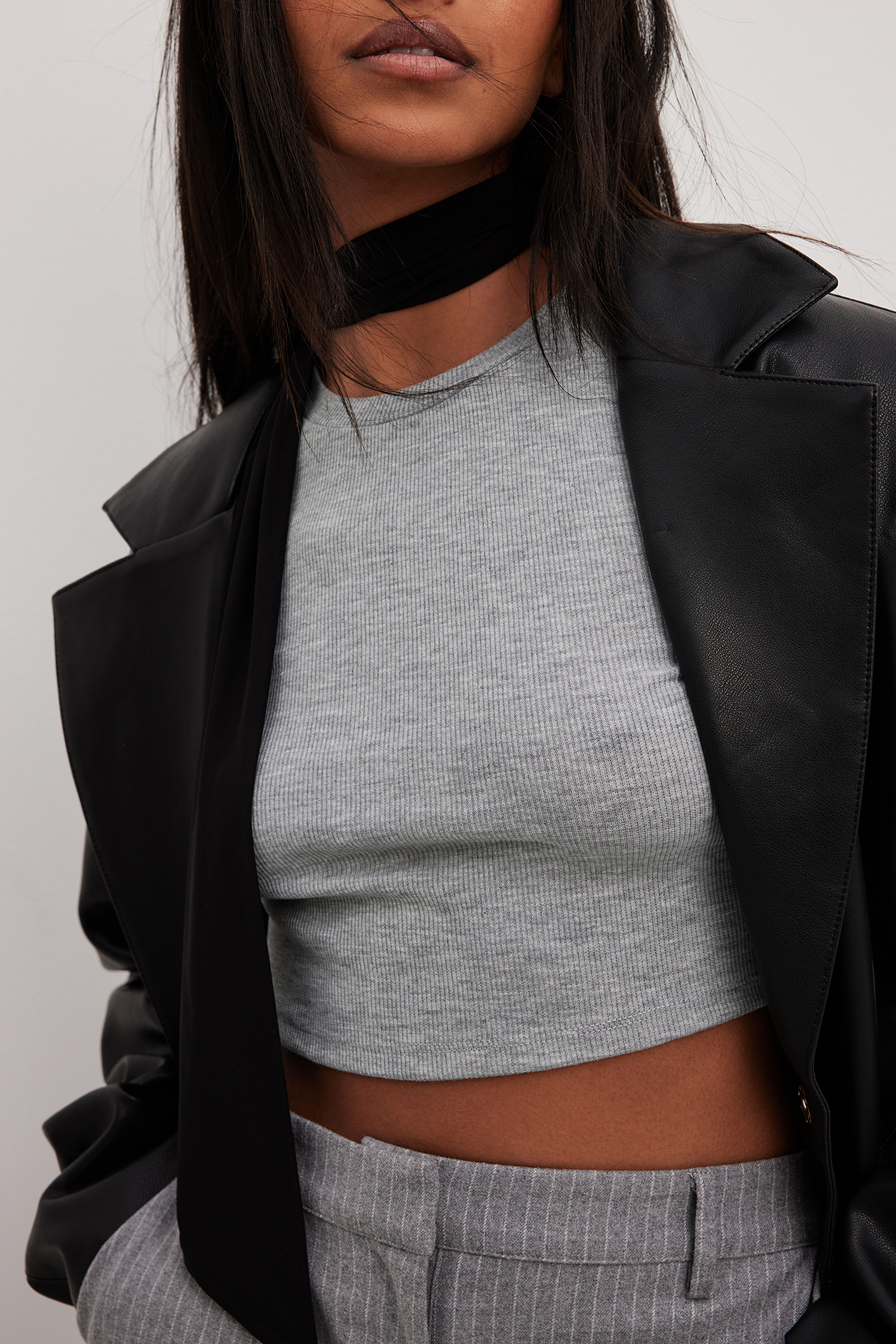 Round Neck Ribbed Long Sleeve Crop Top Offwhite