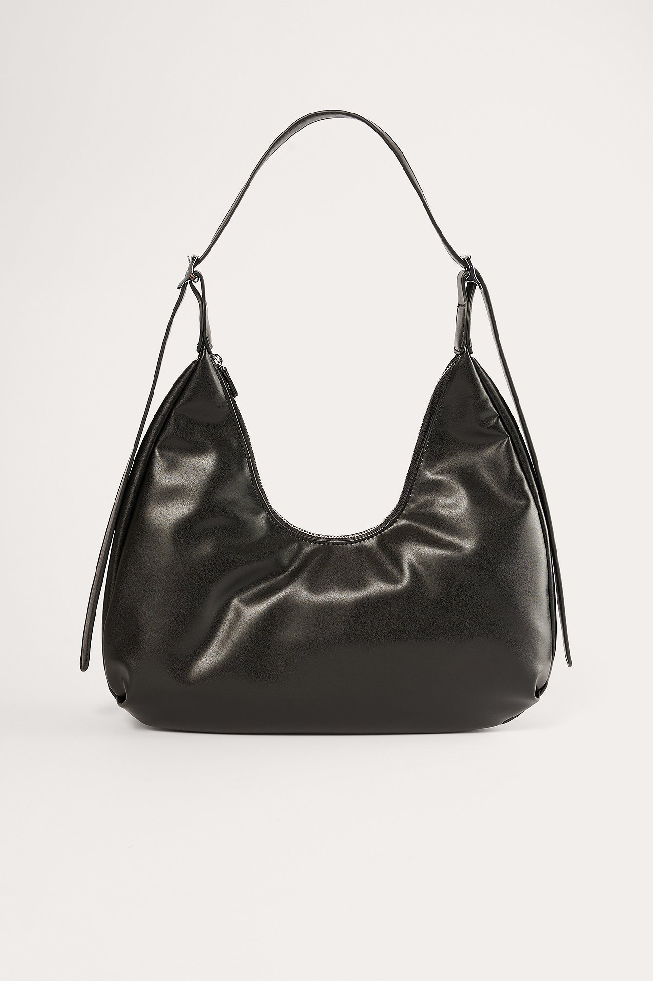 Recycled Rounded Shoulder Bag Black | na-kd.com