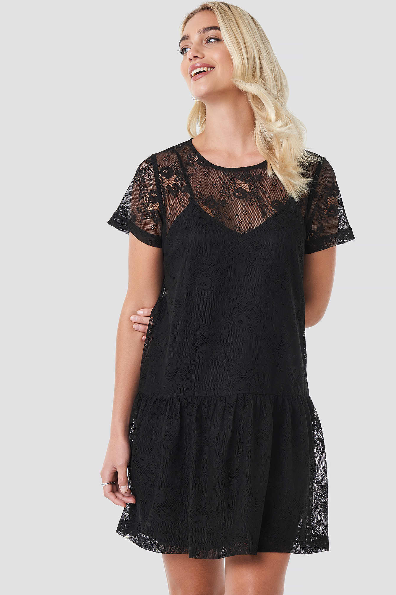 Ruffle Hem Lace Mini Dress Black Na 