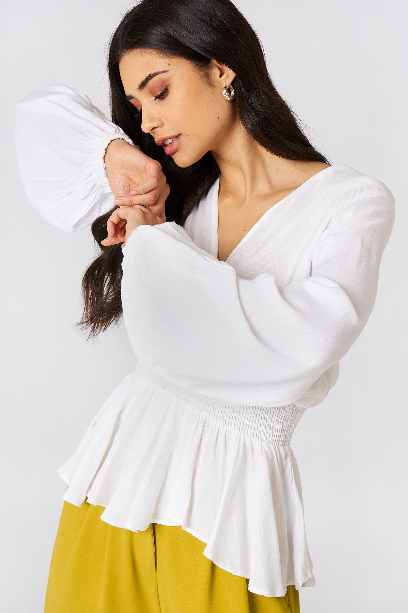 white balloon sleeve shirt dress