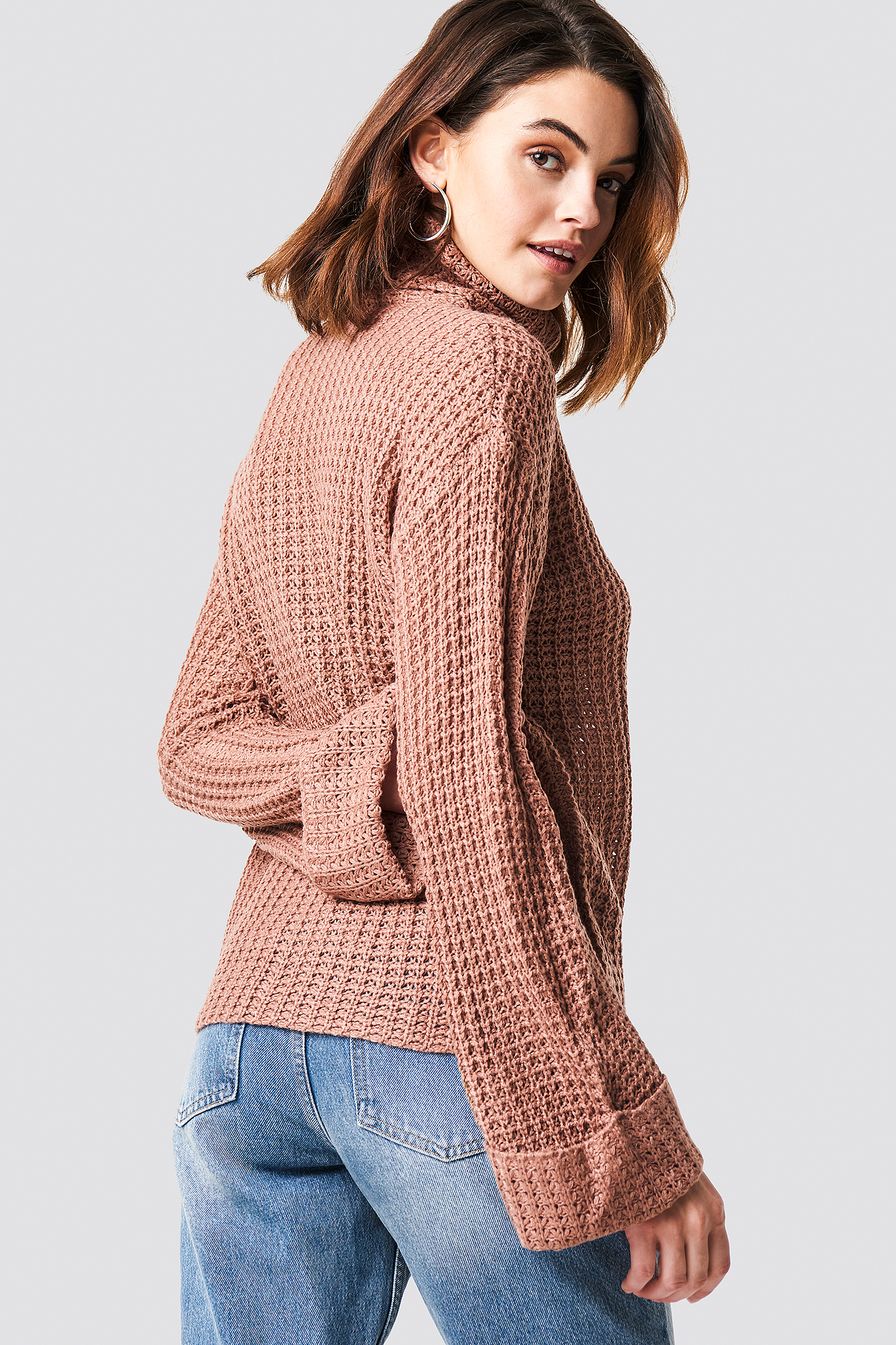 pink short sweater