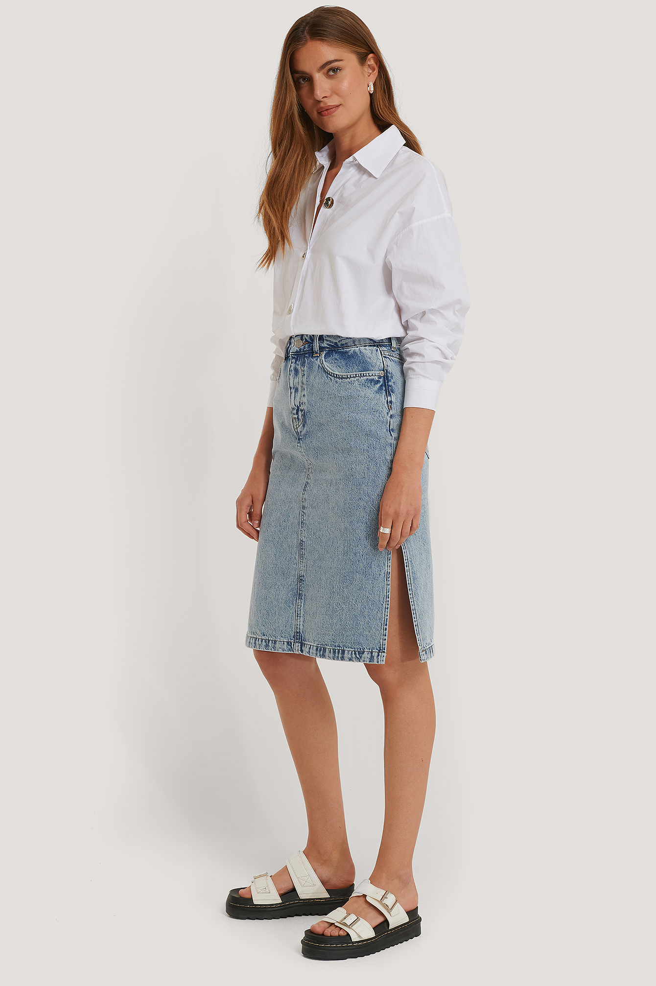 denim skirt with slit