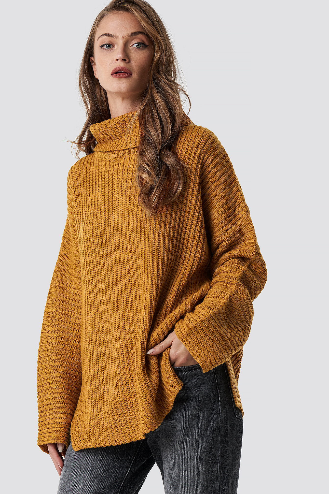 Side Slits High Neck Sweater Gelb Na Kd 9272