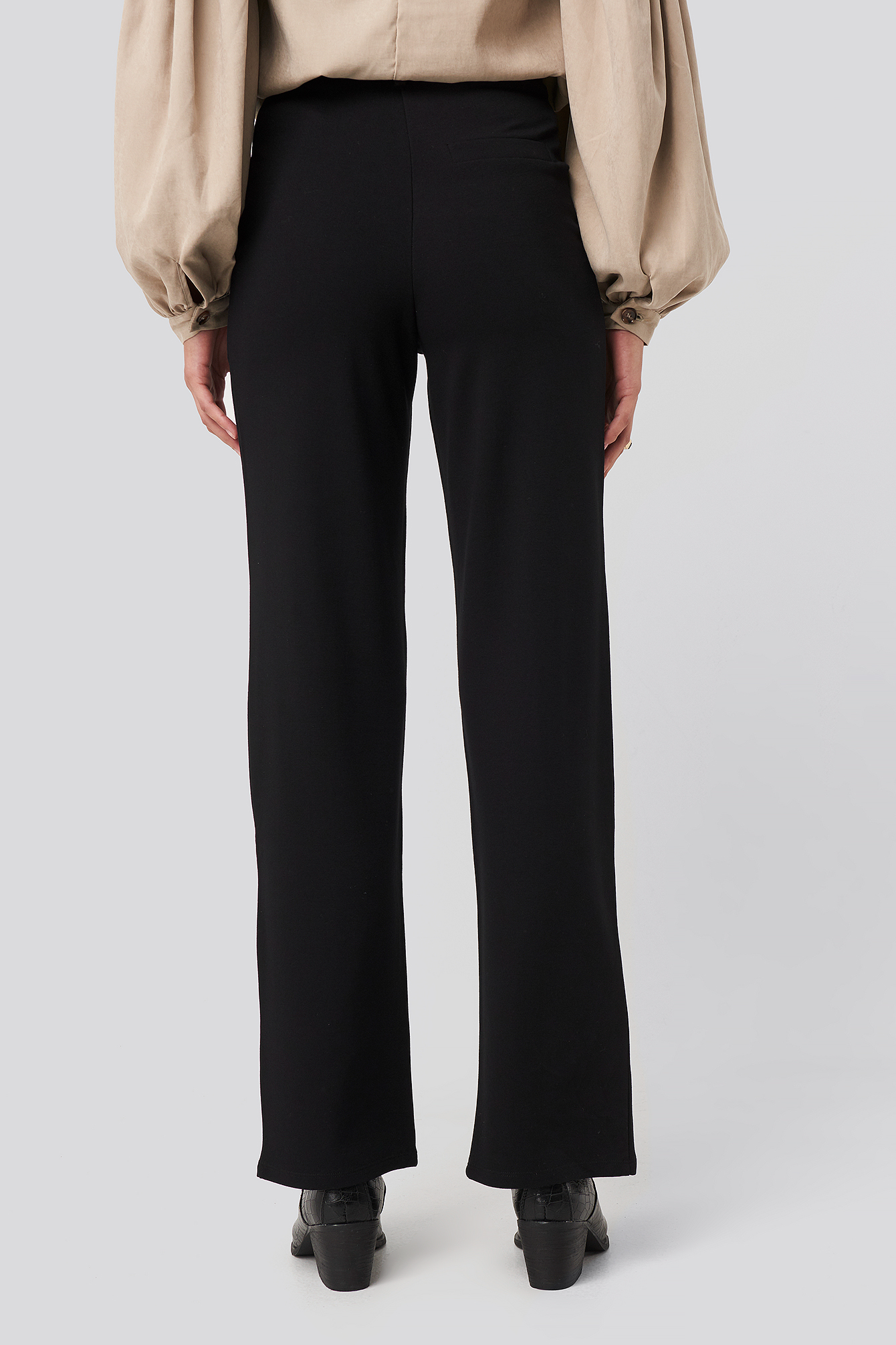 Split Front Seam Pants Black | na-kd.com