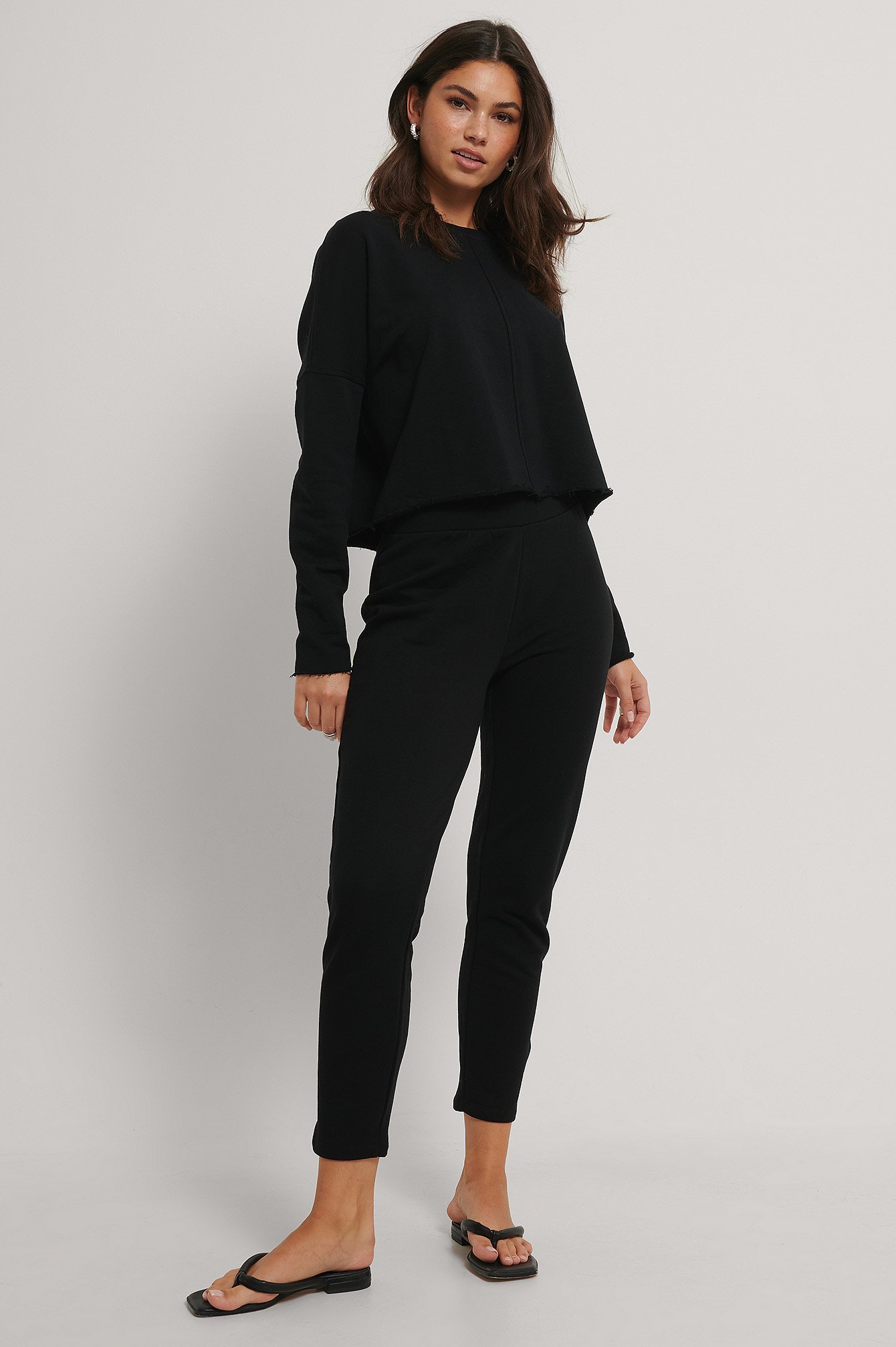 Straight Basic Sweatpants Black | NA-KD