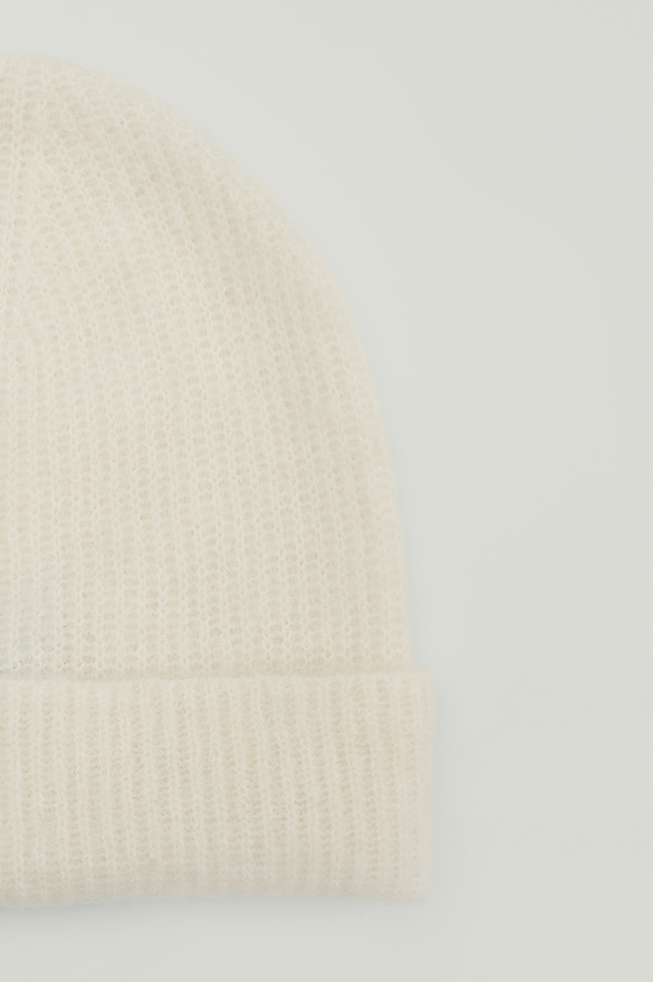 beanie off white