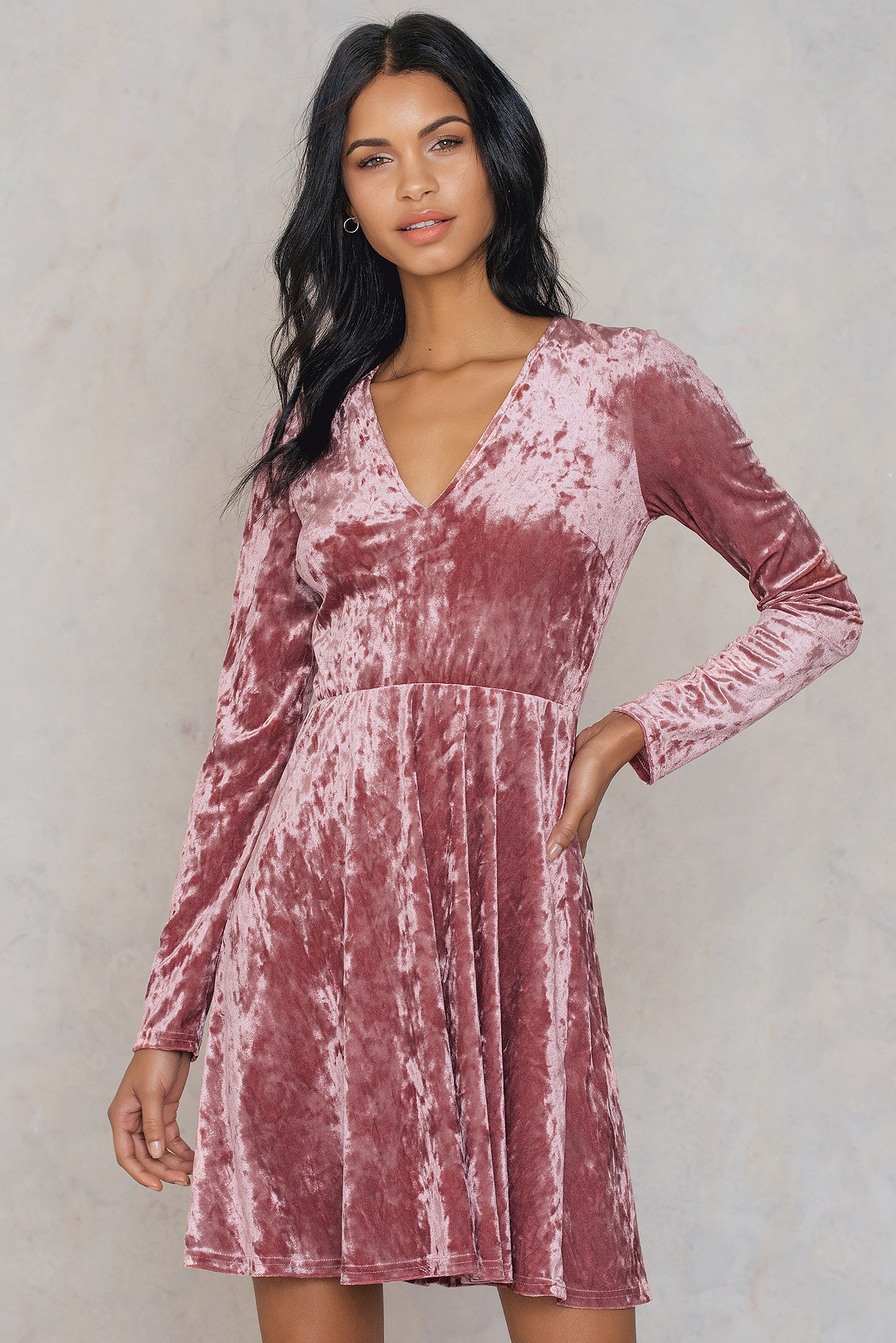 v neck dress pink