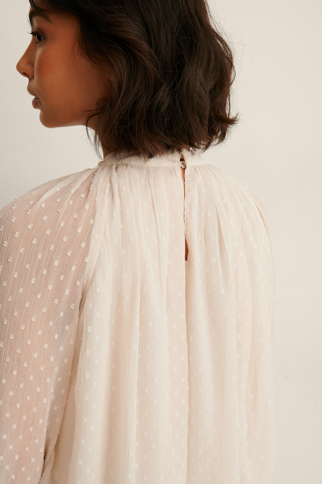 Volume Dobby Blouse Offwhite | na-kd.com