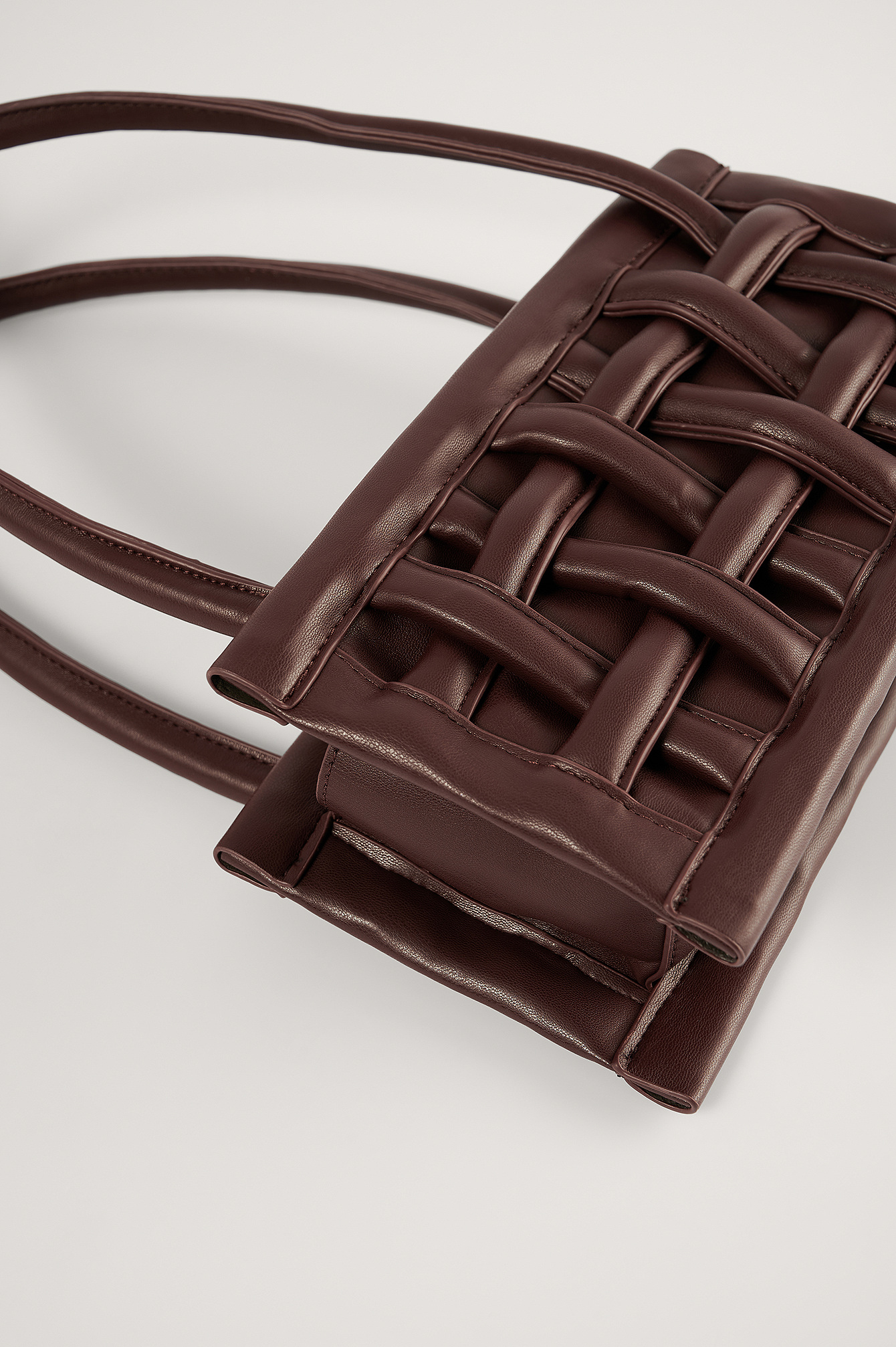 Waffle Baguette Bag Brown | na-kd.com