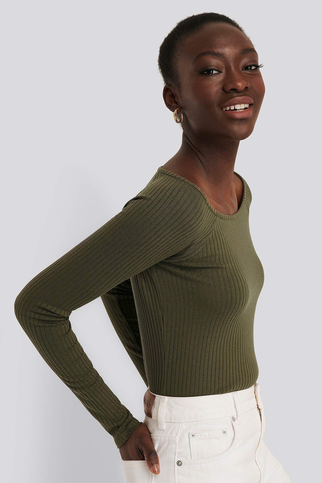 Wide Boatneck Longsleeve Green | NA-KD