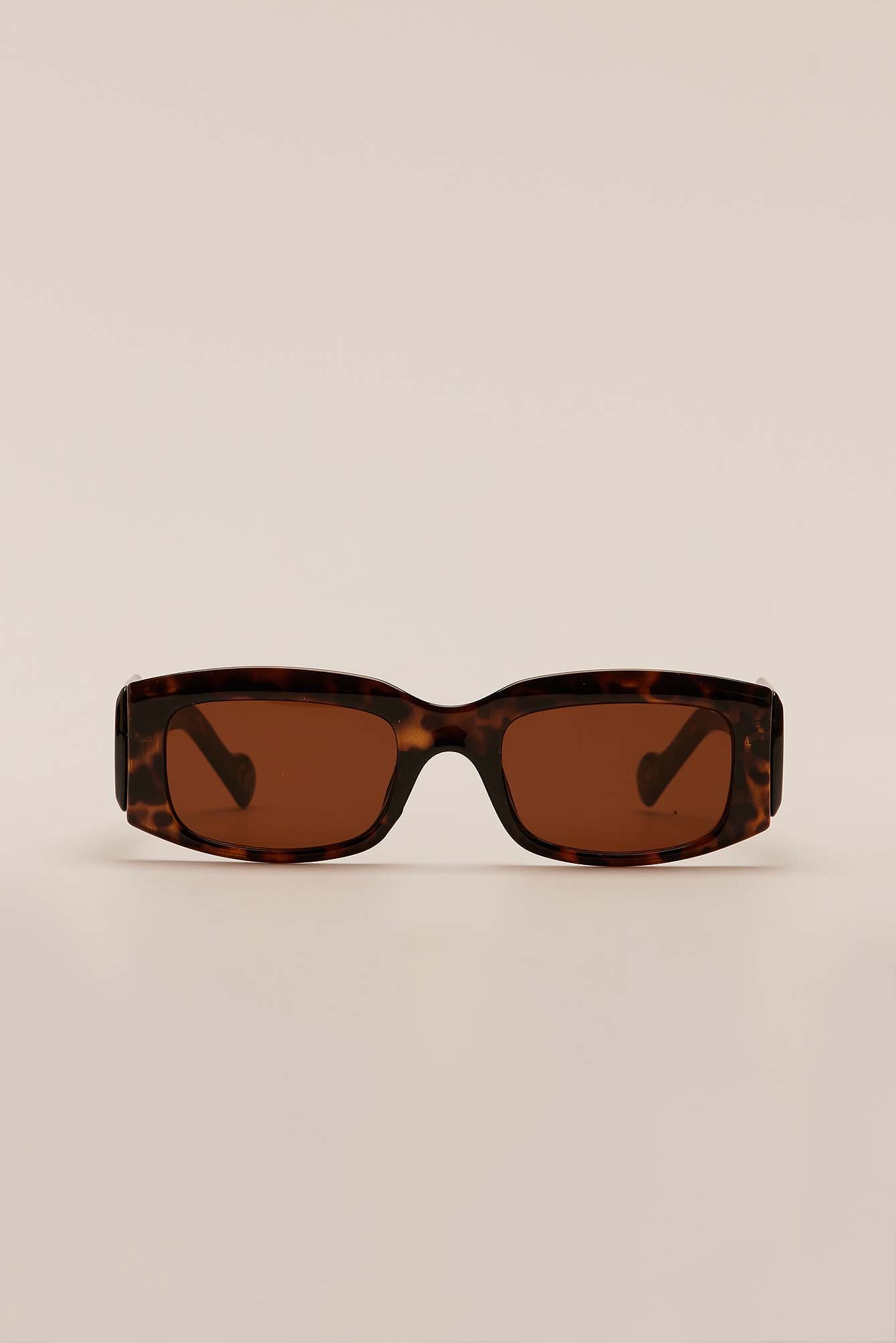 Wide Templet Rectangular Sunglasses Brown Na 