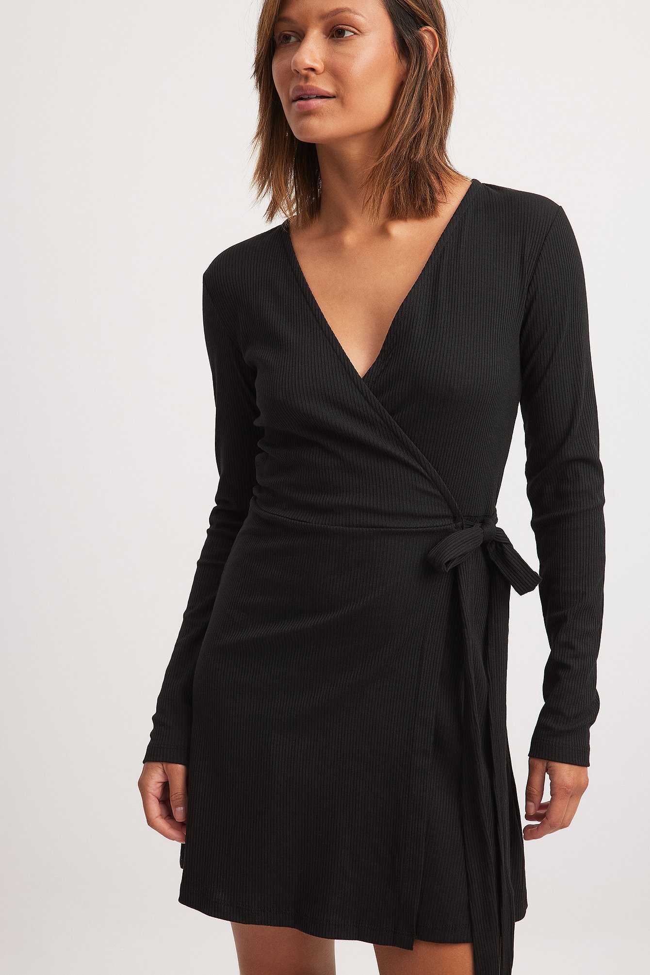 Overlap Tie Short Dress Black | NA-KD