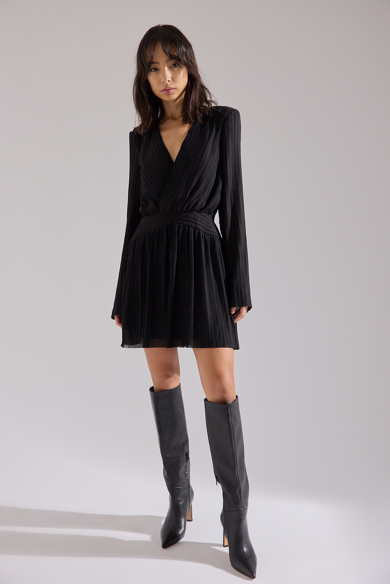 Pleated Detail Mini Dress Black 