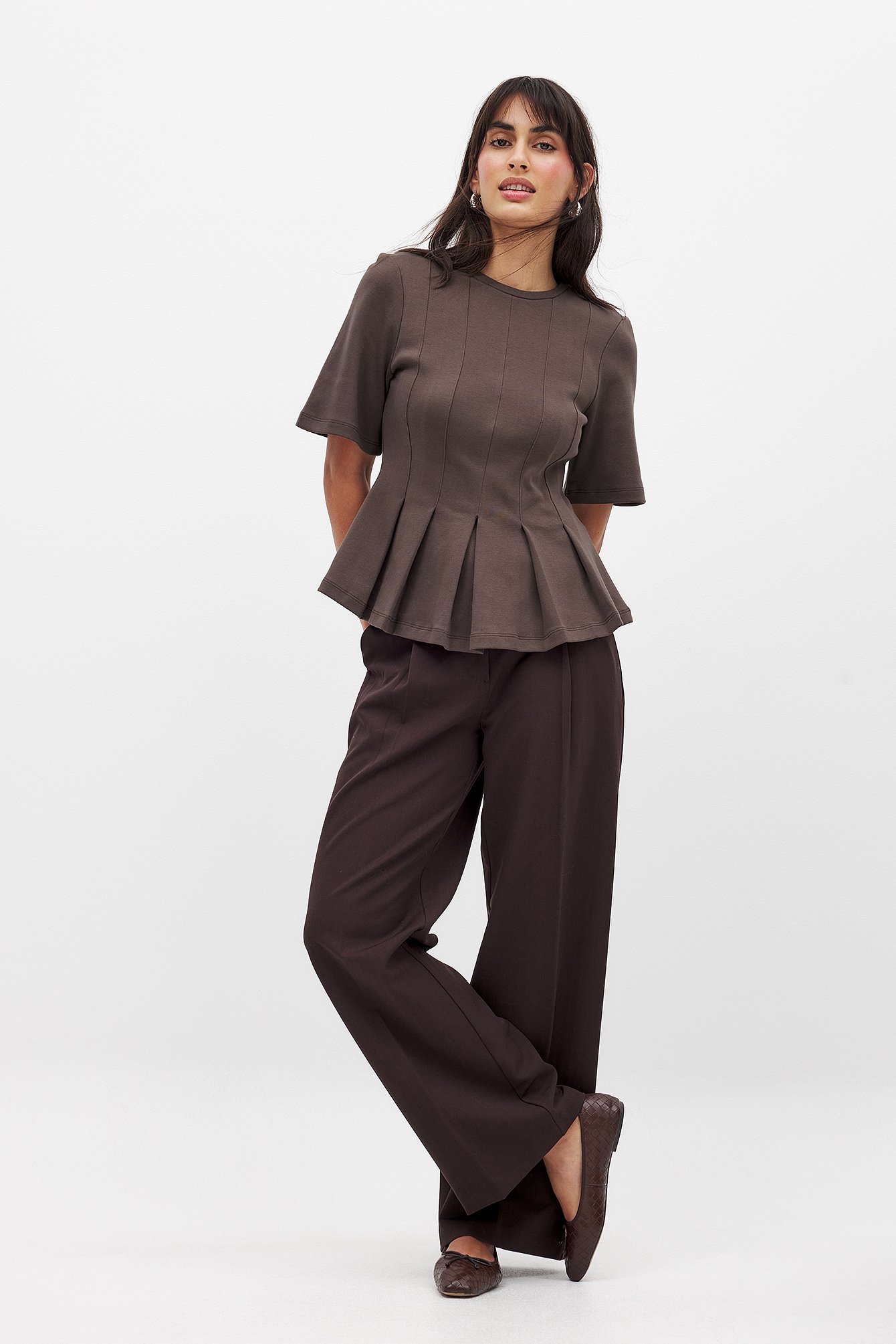 NA-KD Pleated Tee - Tops - Brown - XS (EU 32) - NA-KD / NAKD