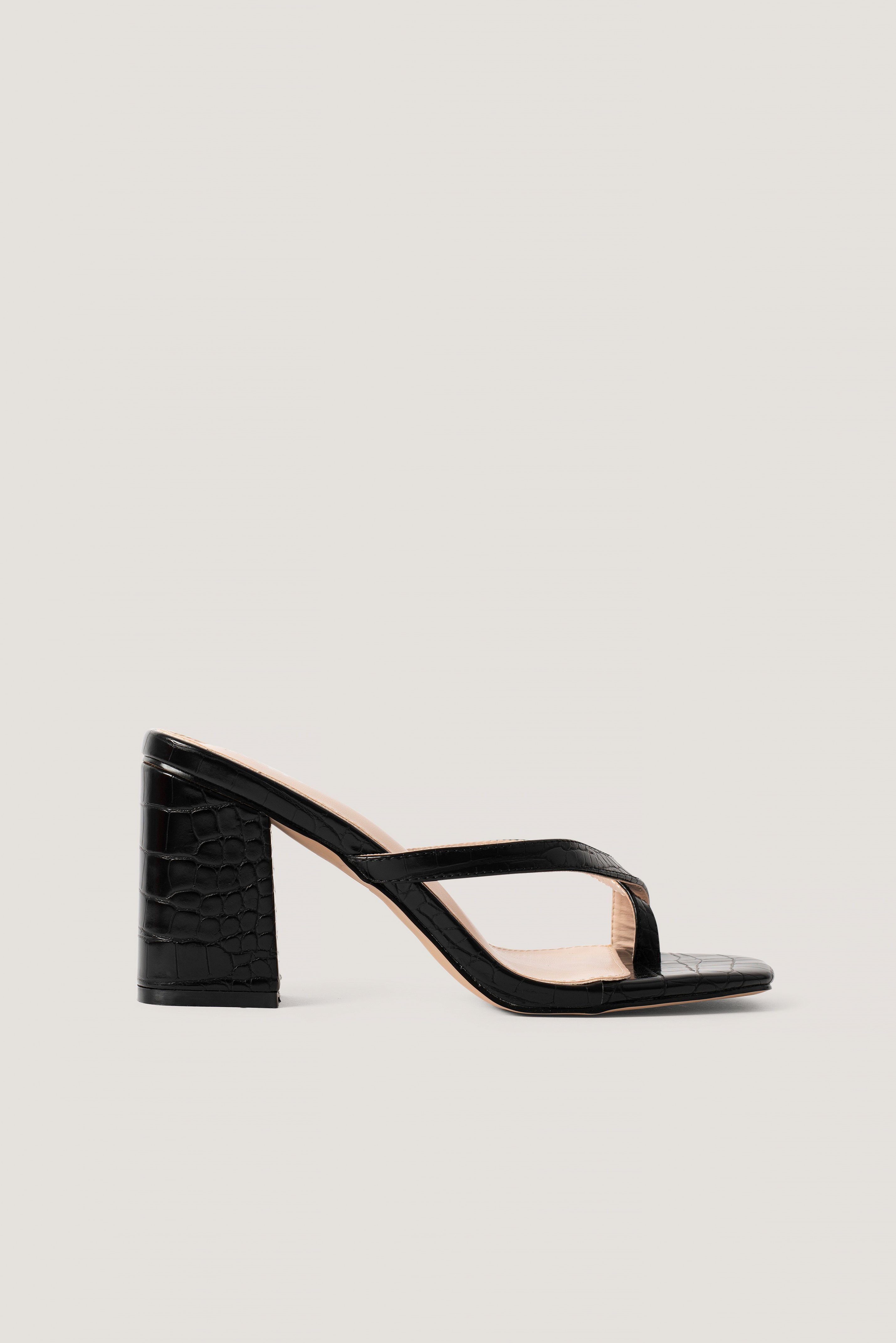 Zora Sandal Black | NA-KD