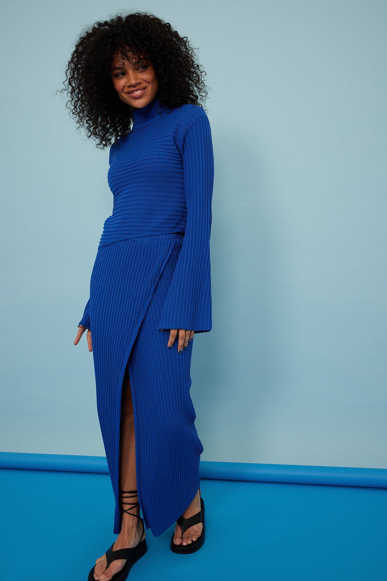 Rib Knitted Overlap Skirt Blue | NA-KD