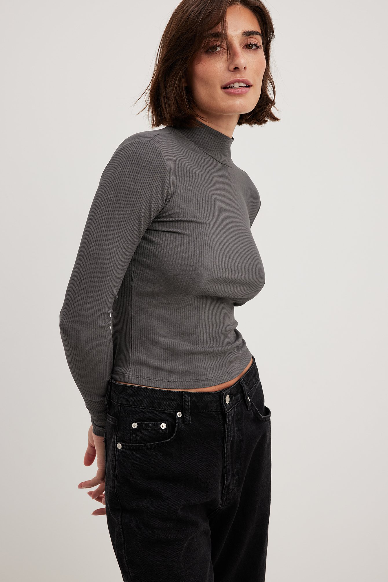 Ribbed Long Sleeved Turtle Neck Top Grey | NA-KD