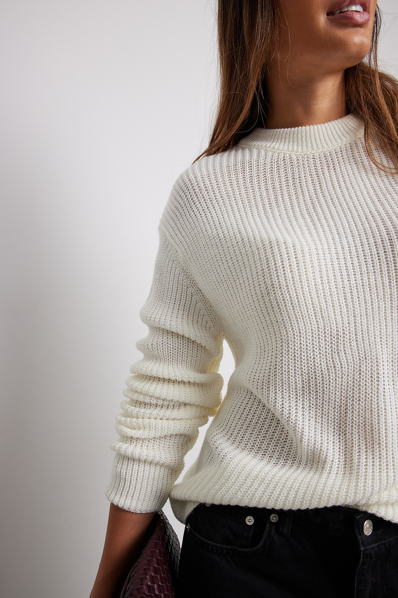 Round Neck Knitted Sweater Offwhite Na