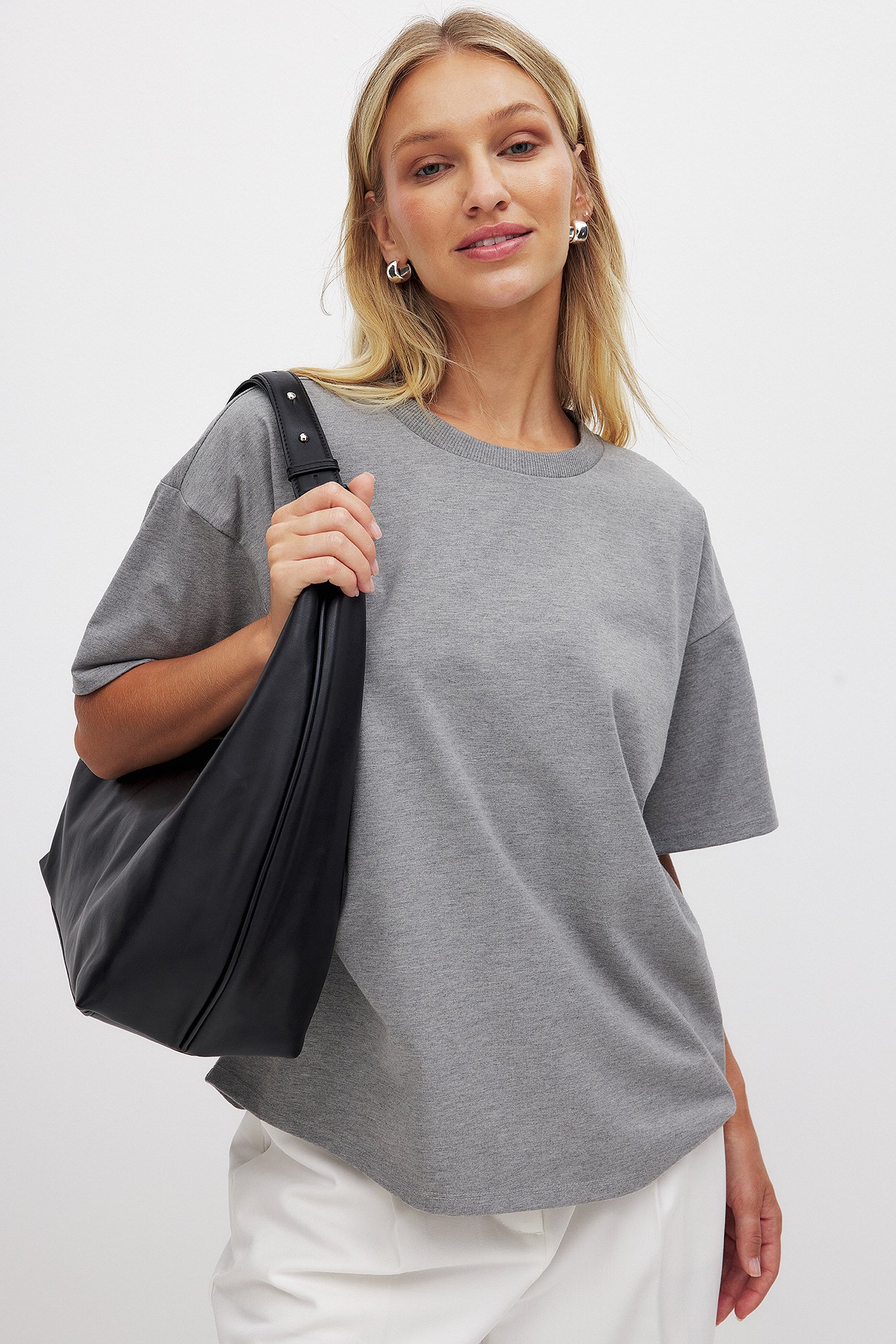 NA-KD Basic Oversized zwaar T-shirt met ronde hals - T-Shirts - Grijs - S (EU 34-36) - NA-KD / NAKD