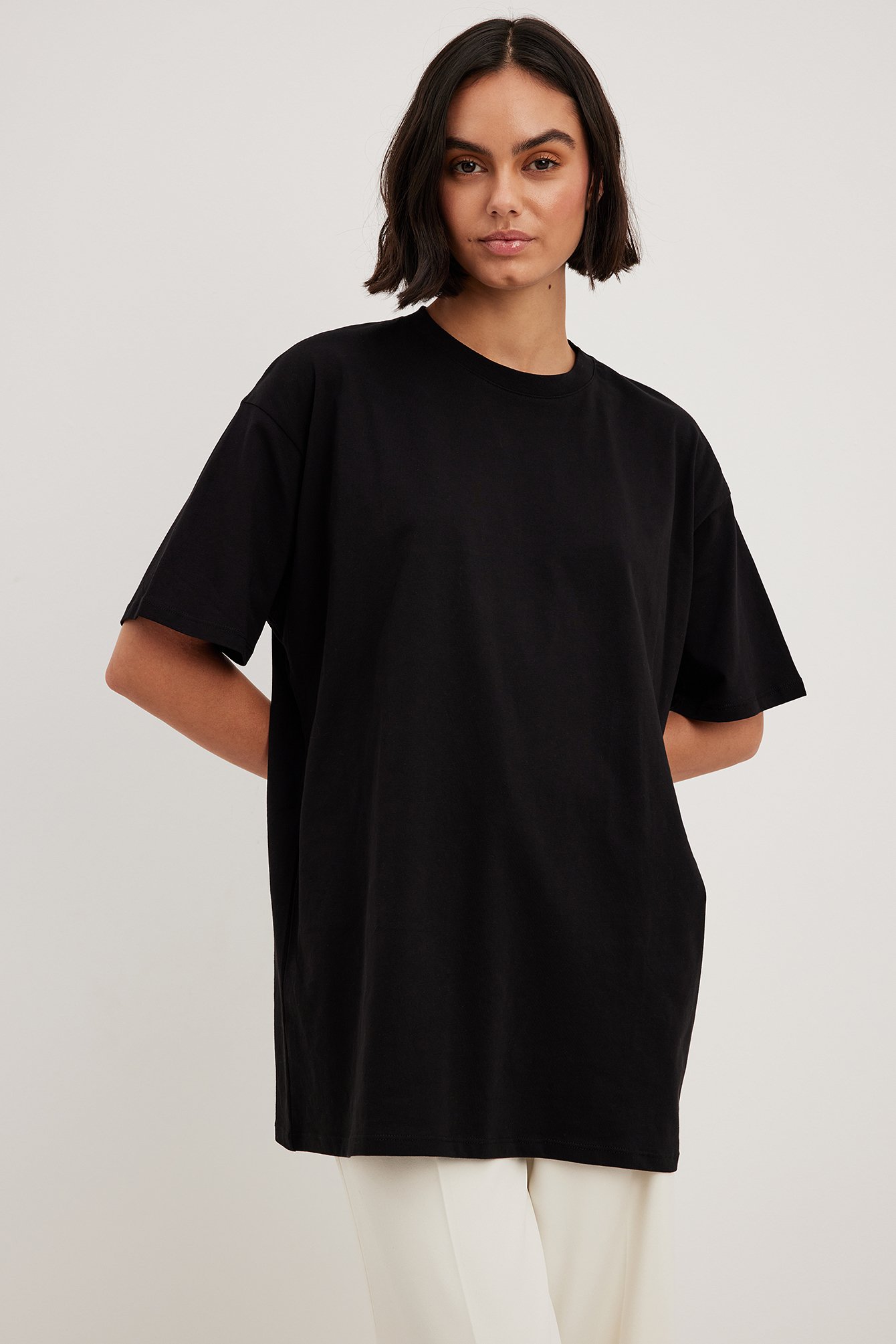 Organic Oversize T-Shirt mit Ausschnitt rundem Schwarz NA-KD 