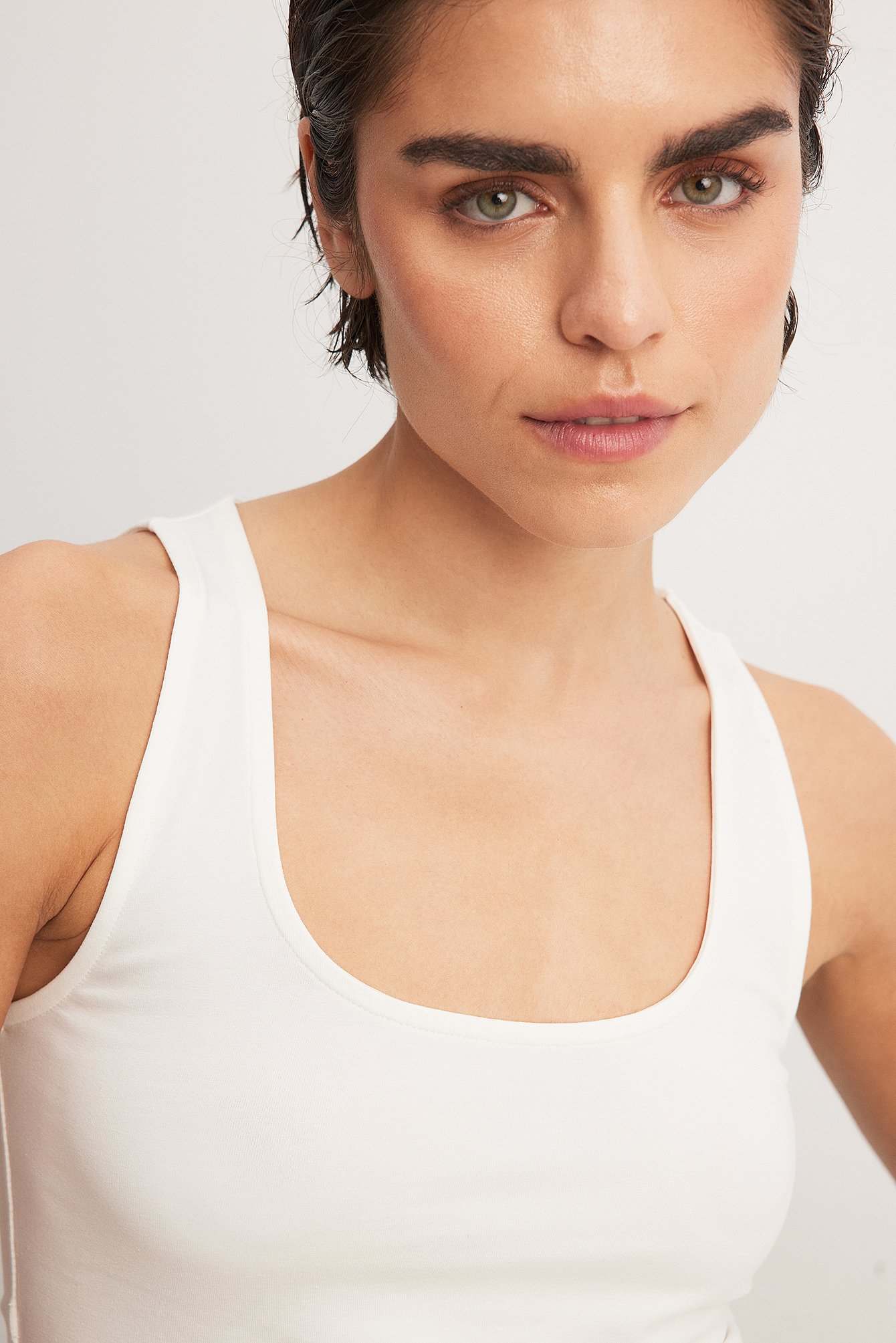 Scoop Neck Tank Top White Na Kd