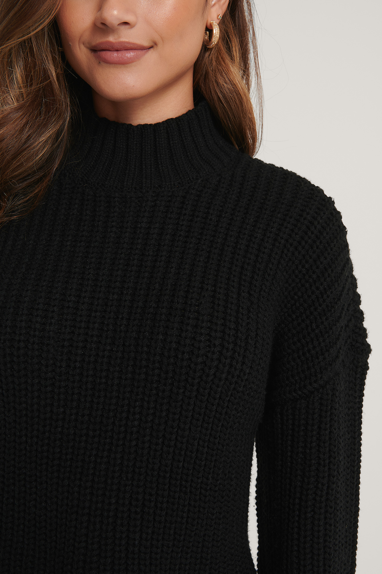 Recycled Cut Out Back Knitted Sweater Black | na-kd.com