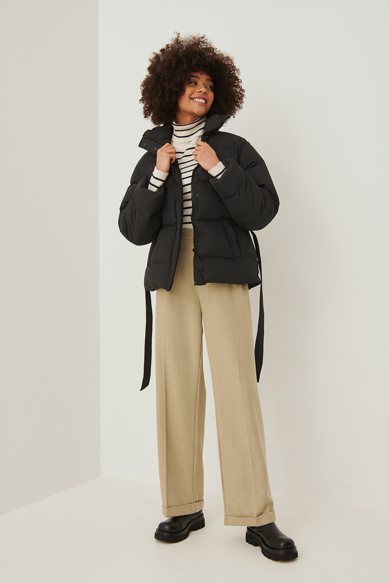 Mid Rise Suit Pants Beige | na-kd.com