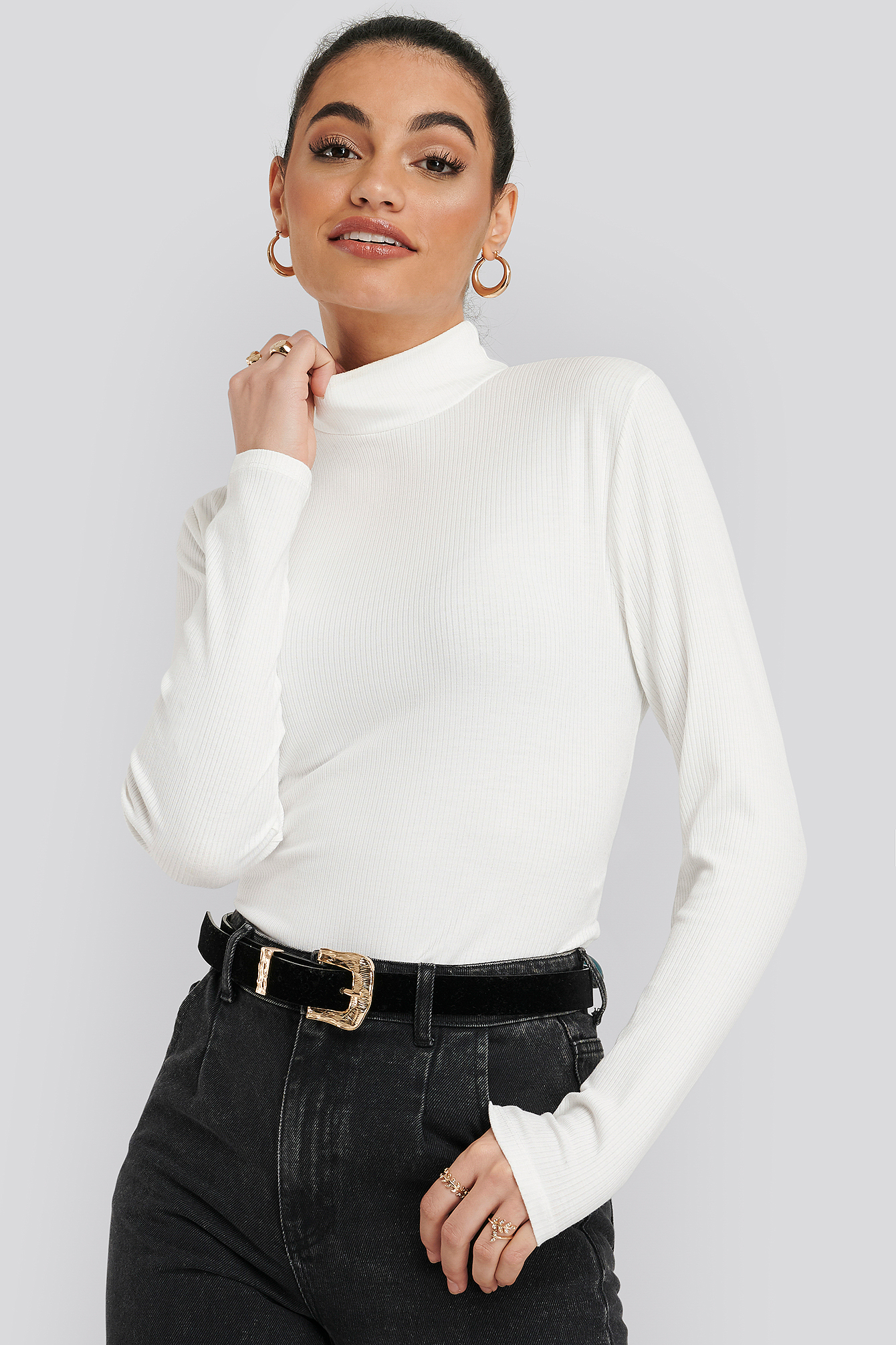 Vertical Neck Knitted Blouse Ecru NAKD