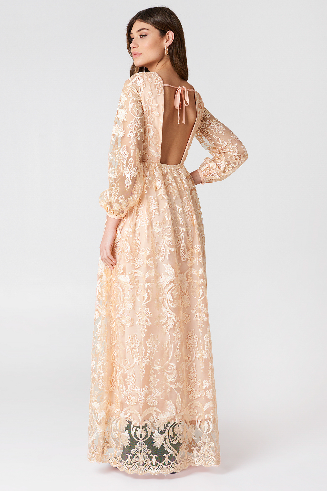 Lace Maxi Dress | na-kd.com - 640 x 960 jpeg 70kB