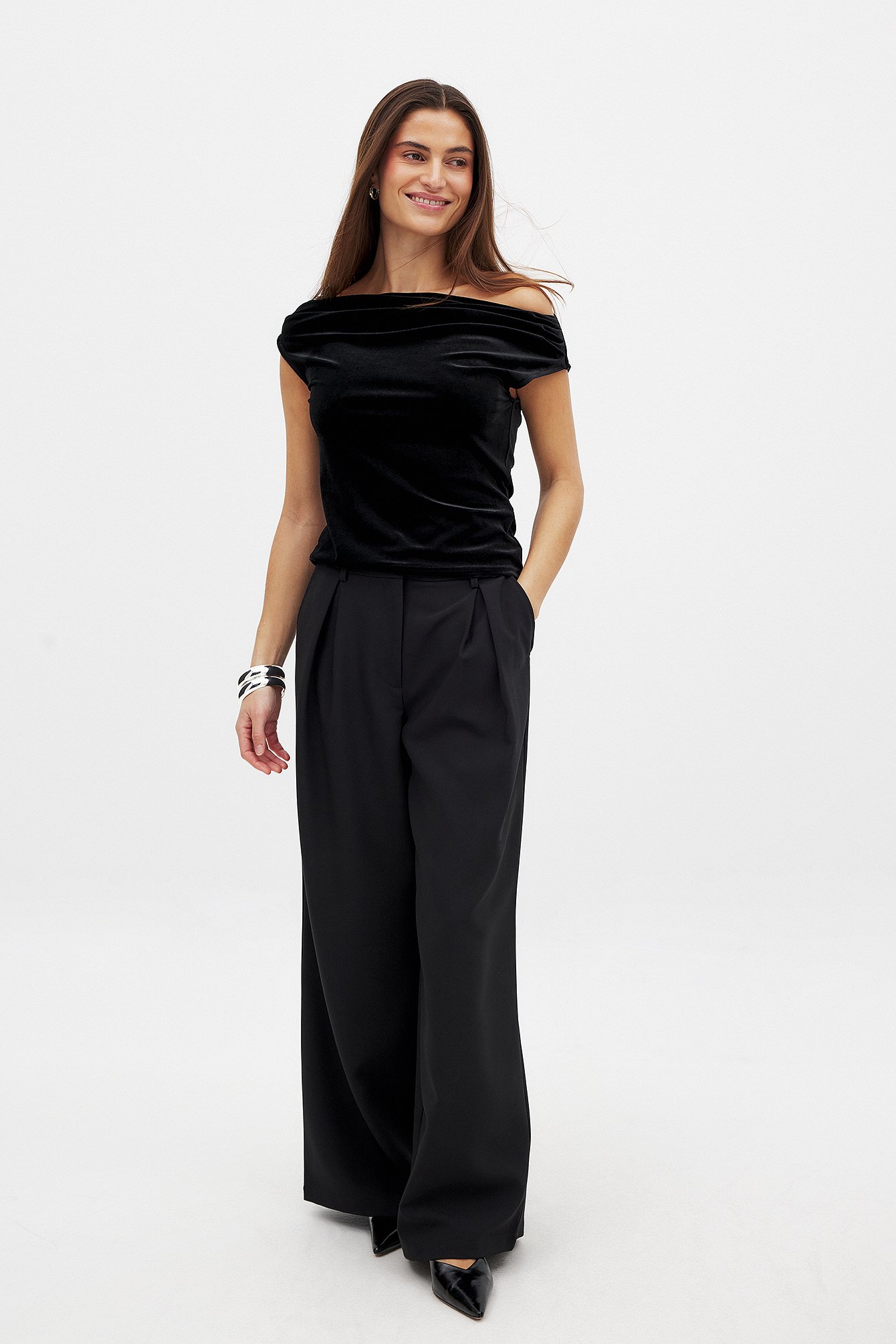 NA-KD Draped Velvet Top - Tops - Black - XS (EU 32) - NA-KD / NAKD