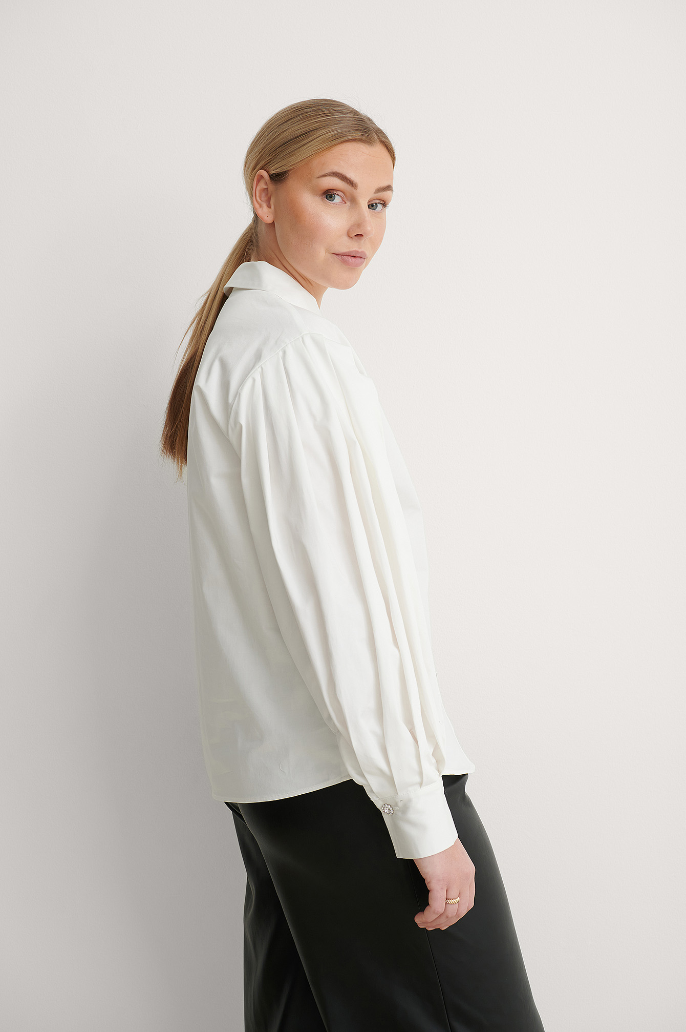 Pleated Sleeve Shirt White | NA-KD