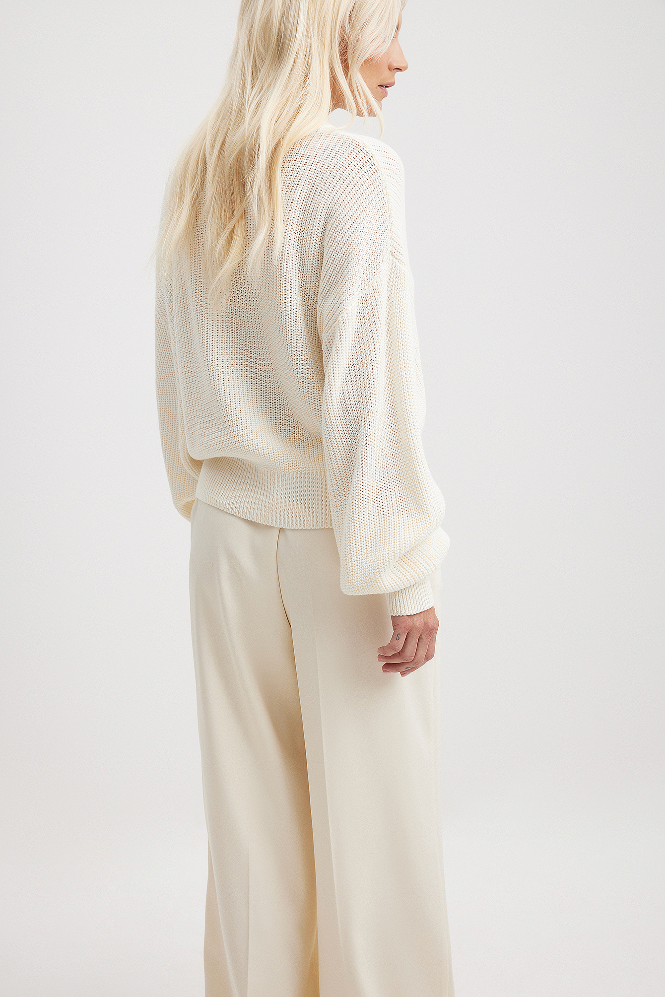 Volume Sleeve High Neck Knitted Sweater Offwhite | NA-KD