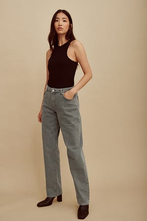 Grey Mid-Rise-Jeans