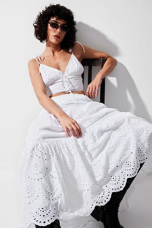 White A-Linien-Maxirock aus Broderie Anglaise