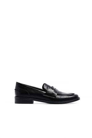 Black Basic Penny loafers