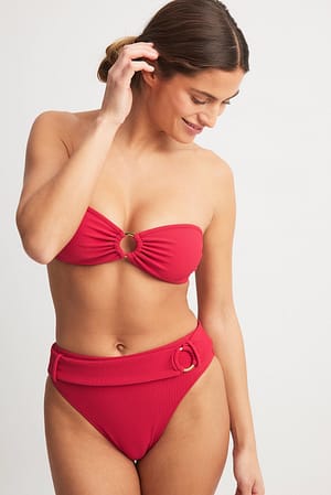 Red Braguita de bikini con cinturón