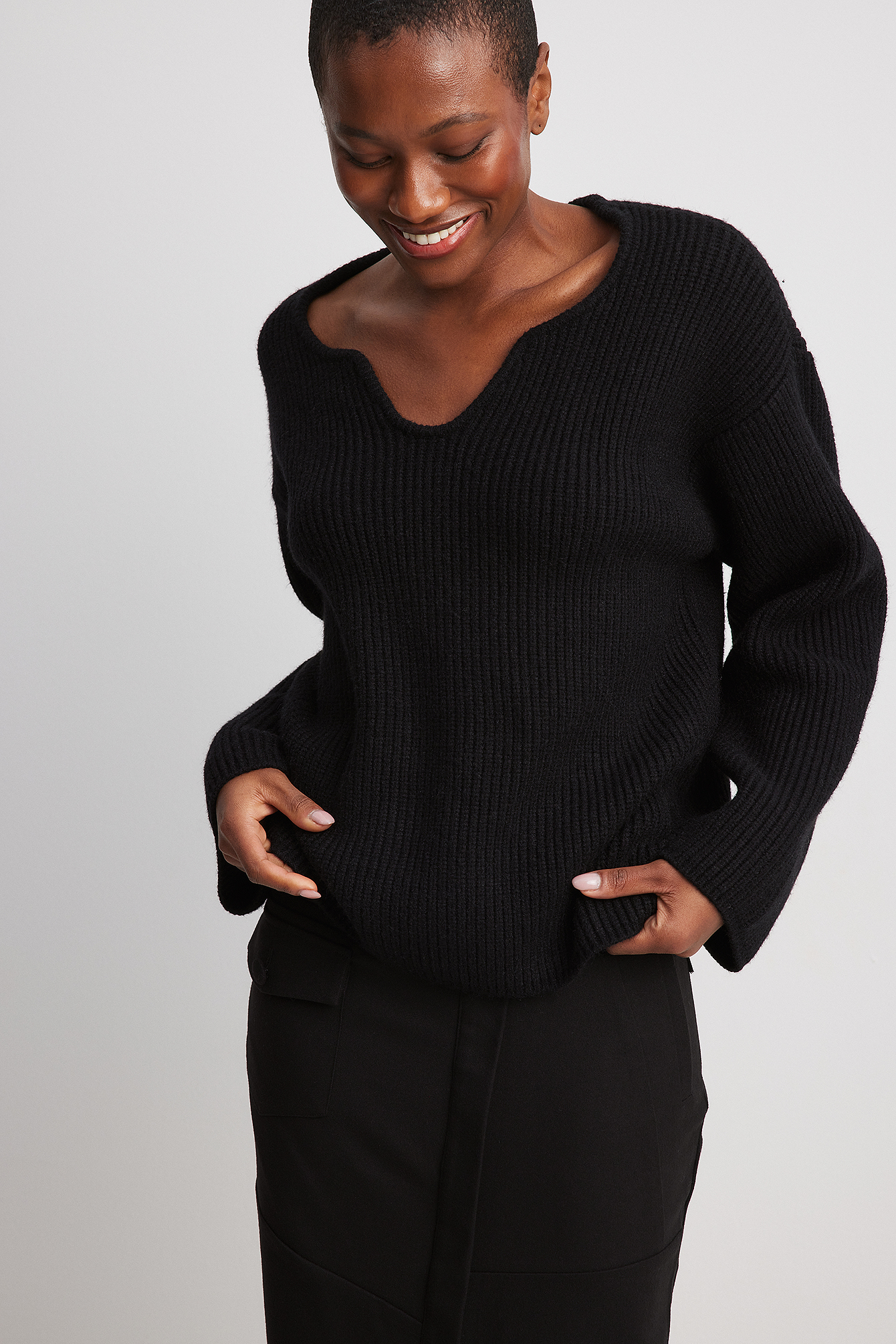 Black knitted outlet sweatshirt