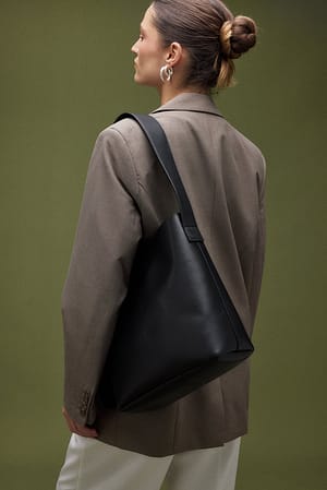 Black Buckle Totebag