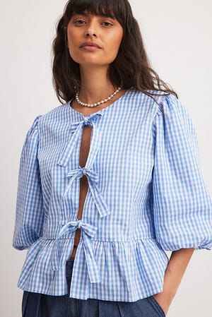 Blue Check Blouse met strikdetail en pofmouwen