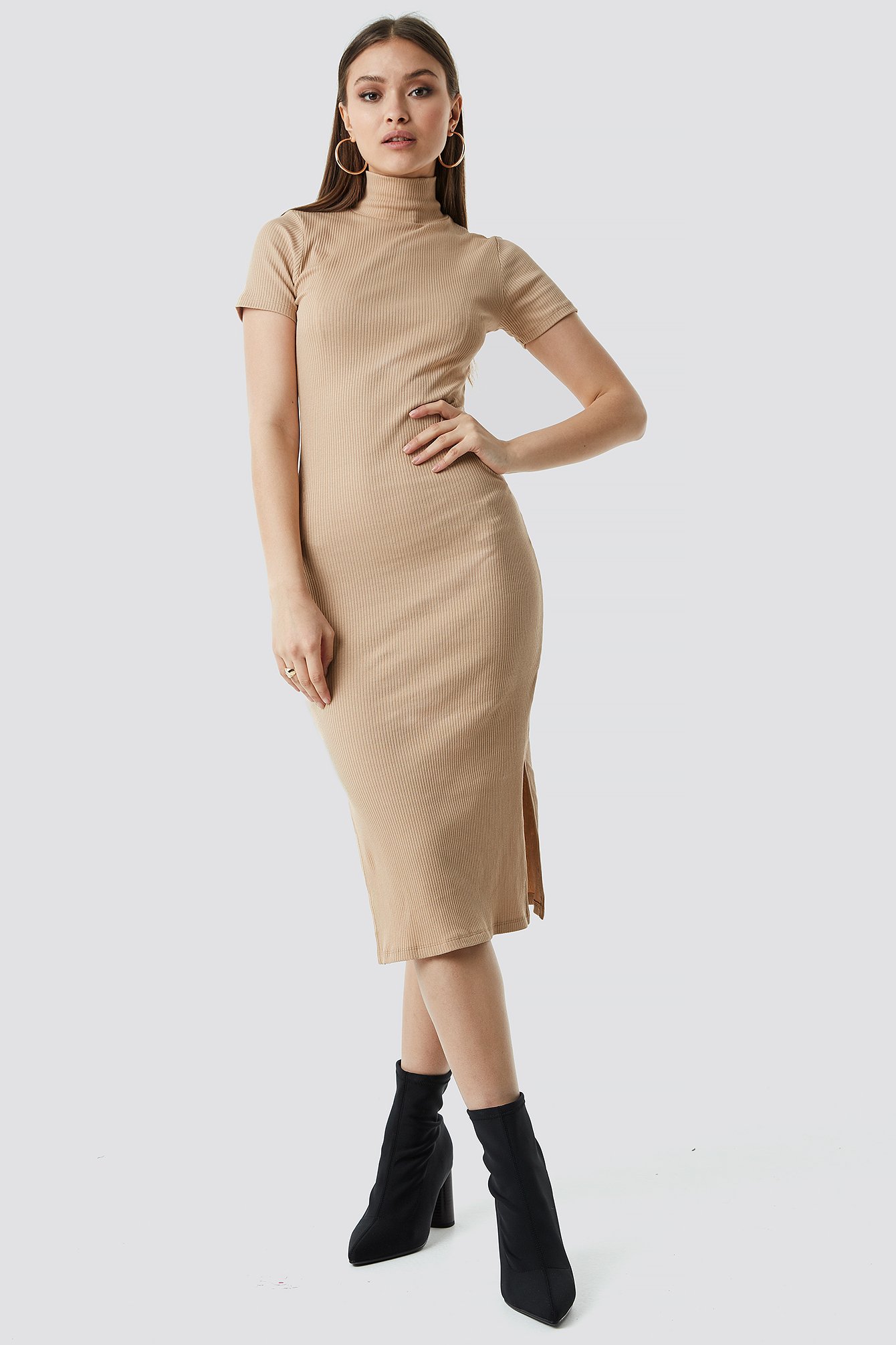 Beige hotsell jersey dress