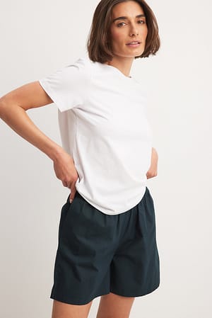 Navy Shorts compridos de algodão com cintura elástica